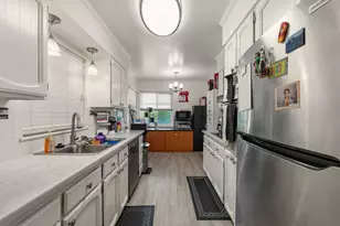 4965 I Pkwy, Sacramento, CA 95823 - Photo 7