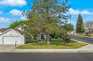 572 Pedersen Rd, Oakdale, CA 95361 - Photo 3