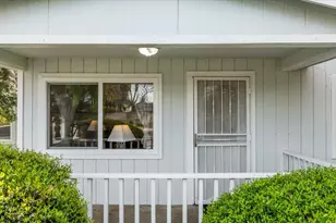 572 Pedersen Rd, Oakdale, CA 95361 - Photo 9