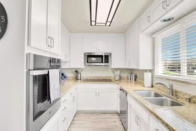 1805 Kienitz Avenue, Modesto, CA 95355 - Photo 15