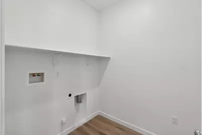 8825 Stratham Way, Elk Grove, CA 95758 - Photo 15