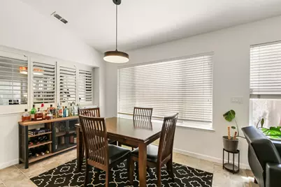 5319 Calabria Way, Sacramento, CA 95835 - Photo 15