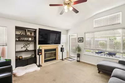 5319 Calabria Way, Sacramento, CA 95835 - Photo 17