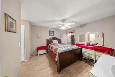 1116 Cedar Creek Drive #4, Modesto, CA 95355 - Photo 17