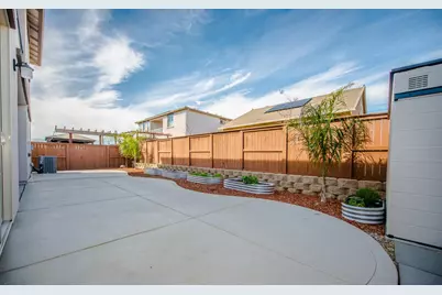 2005 Banks Pl., Woodland, CA 95776 - Photo 69