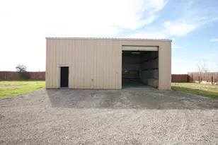 25393 Kennefick Rd, Galt, CA 95632 - Photo 21