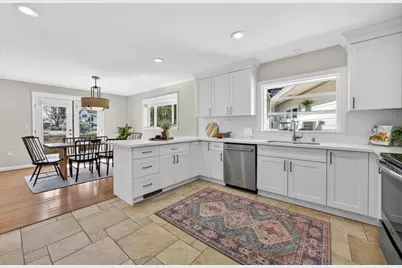 375 W 8th Street, Davis, CA 95616 - Photo 17