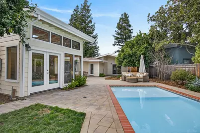 375 W 8th Street, Davis, CA 95616 - Photo 3