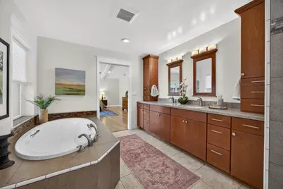 375 W 8th Street, Davis, CA 95616 - Photo 33