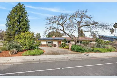 375 W 8th Street, Davis, CA 95616 - Photo 5