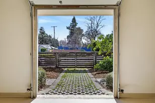 375 W 8th St, Davis, CA 95616 - Photo 55