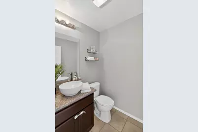 9285 Sierra River Drive, Elk Grove, CA 95624 - Photo 31