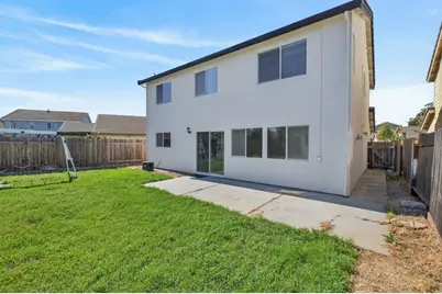 9285 Sierra River Drive, Elk Grove, CA 95624 - Photo 37