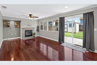 9285 Sierra River Drive, Elk Grove, CA 95624 - Photo 5