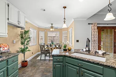 225 Fullerton Drive, Turlock, CA 95382 - Photo 25