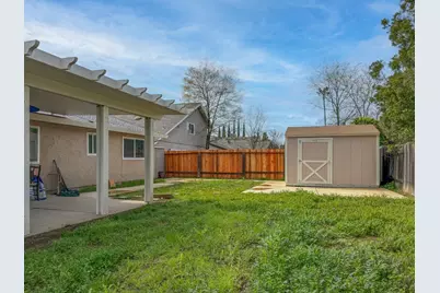 1444 Klamath River Drive, Rancho Cordova, CA 95670 - Photo 17