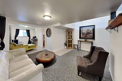 1521 Hobson Avenue, West Sacramento, CA 95605 - Photo 11