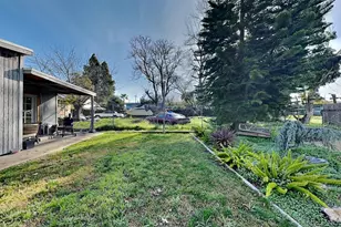 1521 Hobson Ave, West Sacramento, CA 95605 - Photo 29