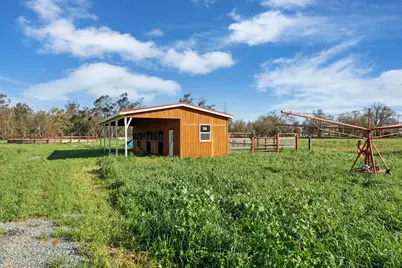 13393 E Jahant Road, Acampo, CA 95220 - Photo 37