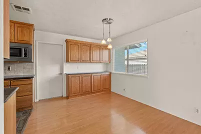 1428 Kent Way, Modesto, CA 95355 - Photo 9