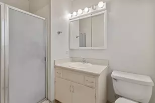 1428 Kent Way, Modesto, CA 95355 - Photo 15