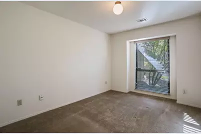 2131 Canyon Creek Drive, Stockton, CA 95207 - Photo 21