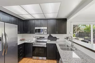 3324 Huntsman Dr, Sacramento, CA 95826 - Photo 3