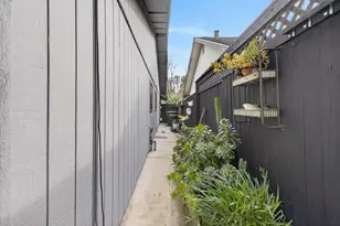 1211 Alder Tree Wy, Sacramento, CA 95831 - Photo 43