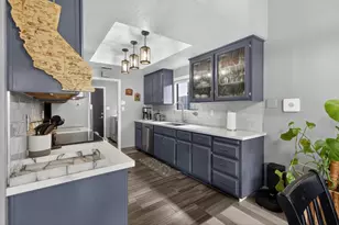 1211 Alder Tree Wy, Sacramento, CA 95831 - Photo 17