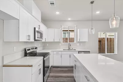 1409 Villa, Modesto, CA 95351 - Photo 17