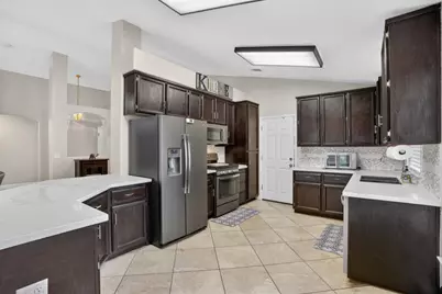 1021 Marina Bay Court, Galt, CA 95632 - Photo 15