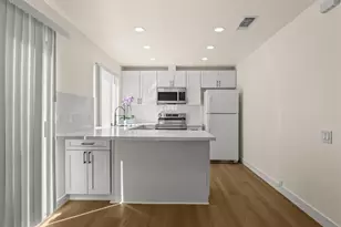 1560 Drake, Davis, CA 95616 - Photo 19