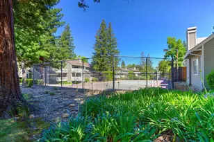 115 Valley Oak Dr, Roseville, CA 95678 - Photo 41