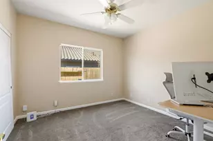 1384 Walden Dr, Folsom, CA 95630 - Photo 35