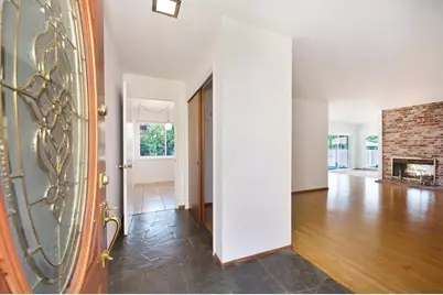 1056 Entrada Road, Sacramento, CA 95864 - Photo 9