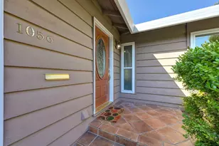 1056 Entrada Rd, Sacramento, CA 95864 - Photo 7