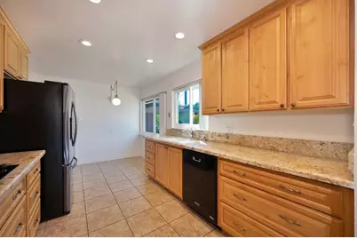 1056 Entrada Road, Sacramento, CA 95864 - Photo 23