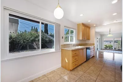 1056 Entrada Road, Sacramento, CA 95864 - Photo 27