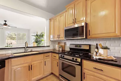 2218 Shady Creek Road, Folsom, CA 95630 - Photo 15