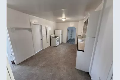 921 Rivera Drive, Sacramento, CA 95838 - Photo 11