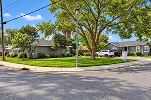 921 Rivera Dr, Sacramento, CA 95838 - Photo 5