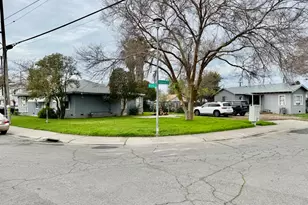 921 Rivera Dr, Sacramento, CA 95838 - Photo 3