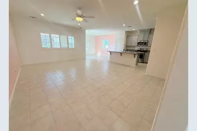 713 Betten Street, Los Banos, CA 93635 - Photo 5
