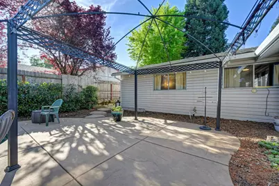 9077 Westeria Way, Orangevale, CA 95662 - Photo 39