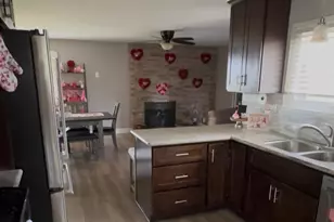 1123 W Harney Ln, Lodi, CA 95240 - Photo 5