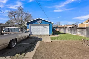 433 5th St, Galt, CA 95632 - Photo 43