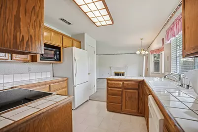 1721 Walnut Blossom Way, Modesto, CA 95355 - Photo 5