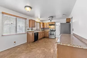 7828 Delaney Dr, Antelope, CA 95843 - Photo 11