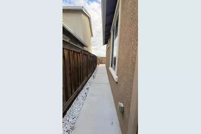 2260 Gallery Drive, Riverbank, CA 95367 - Photo 43