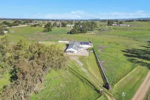 7569 Camp Far West Rd, Wheatland, CA 95692 - Photo 17